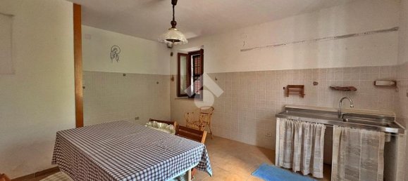 4 bedrooms House in Nocera Umbra, Italy No. 293727 2