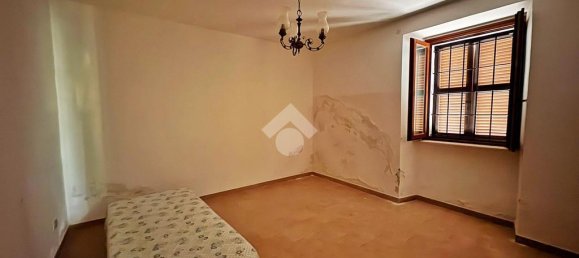4 bedrooms House in Nocera Umbra, Italy No. 293727 8