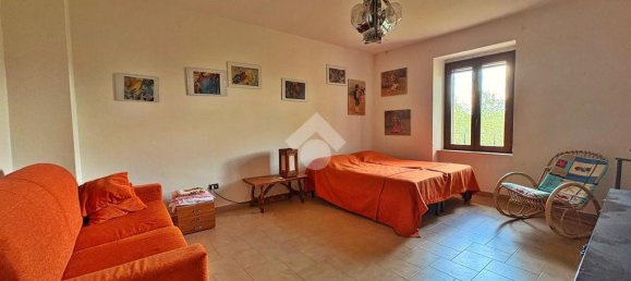 4 bedrooms House in Nocera Umbra, Italy No. 293727 5
