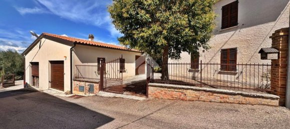 4 bedrooms House in Nocera Umbra, Italy No. 293727 12