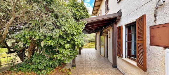 4 bedrooms House in Nocera Umbra, Italy No. 293727 10