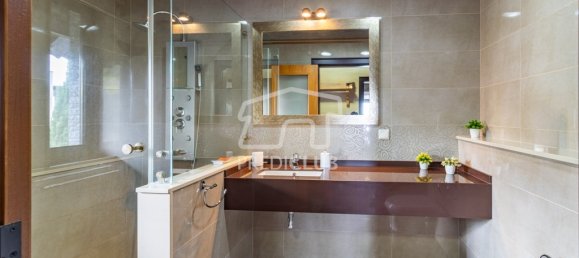 Villa de 4 dormitorios en Funchal, Portugal No. 99685 27