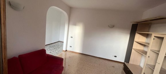 3غرفة منزل في Poggio a Caiano, Italy رقم 45971 2