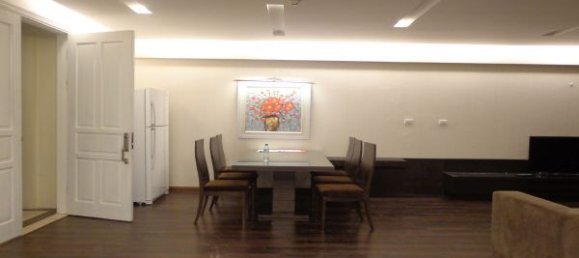 Apartamento T4 em Tay Ho, Vietnam N.º 7055 2