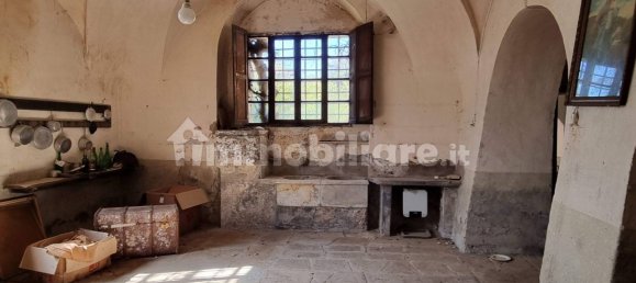 7 bedrooms House in Casola in Lunigiana, Italy No. 349477 3