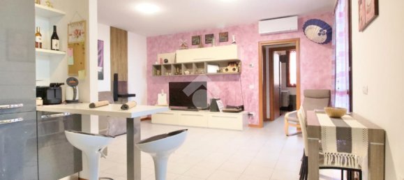 Apartamento T2 em Reggio Emilia, Italy N.º 225985 8