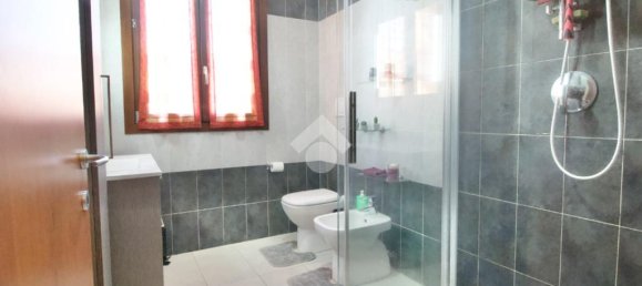 Apartamento T2 em Reggio Emilia, Italy N.º 225985 27