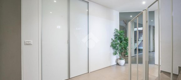 Apartamento T2 em Reggio Emilia, Italy N.º 225985 36