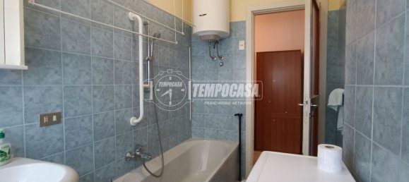 2 rooms Apartment in Bergamo, Italy No. 95487 20