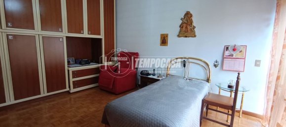 2 rooms Apartment in Bergamo, Italy No. 95487 18