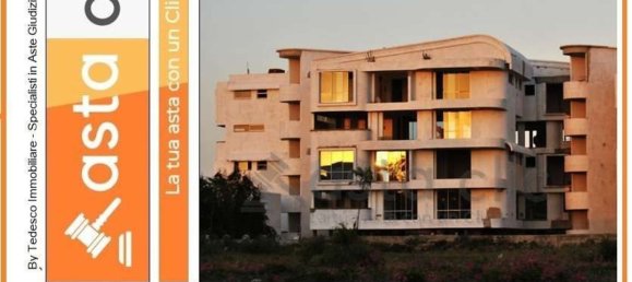 Garagem em Salerno, Italy 57 m² N.º 224764 91