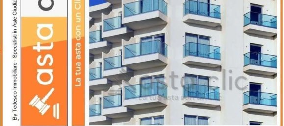 Garagem em Salerno, Italy 57 m² N.º 224764 84