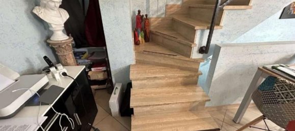 6 rooms House in Pomezia, Italy No. 12631 35