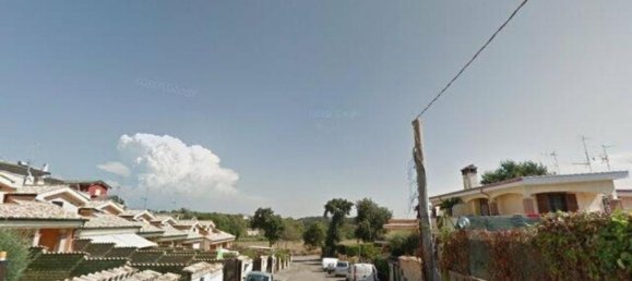 6 rooms House in Pomezia, Italy No. 12631 3