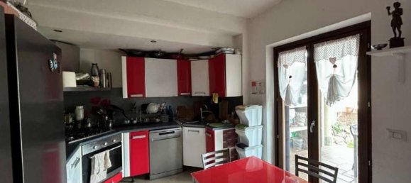 6 rooms House in Pomezia, Italy No. 12631 26