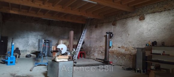 12 rooms House in Iguerande, France No. 275090 8