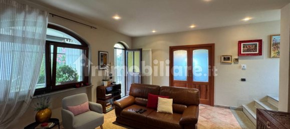 3 bedrooms Villa in Cherasco, Italy No. 379870 17