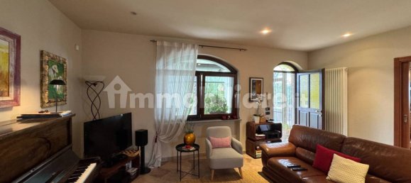 3 bedrooms Villa in Cherasco, Italy No. 379870 15