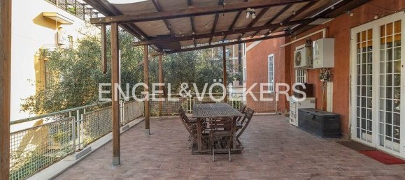 Квартира с 3 спальнями в Рим, Италия № 127376 12