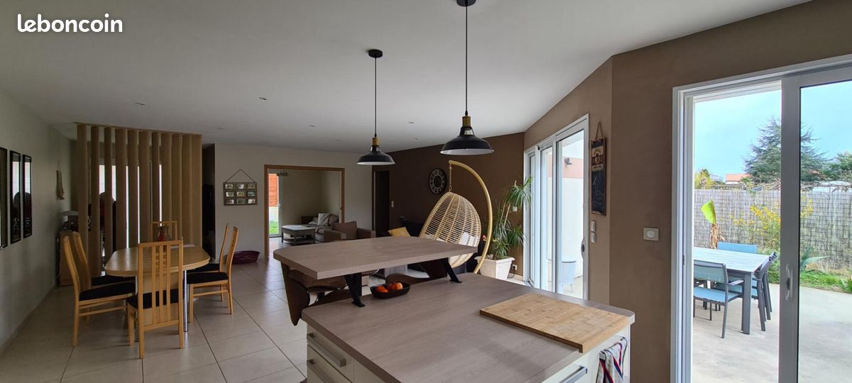 4 bedrooms House in Gorges, France No. 104843