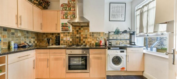 1 bedroom Apartment in London, United Kingdom No. 9649 4