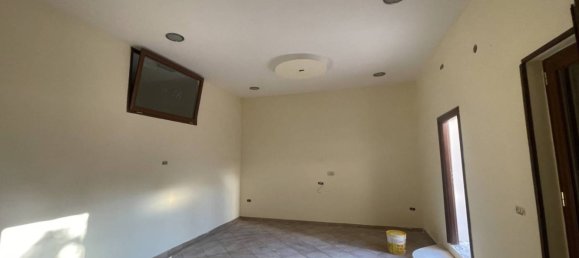 3 bedrooms Apartment in Arzano, Italy No. 262714 14