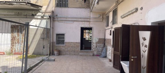 3 bedrooms Apartment in Arzano, Italy No. 262714 32