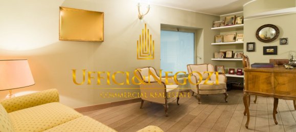 220m² Office in Milan, Italy No. 358995 2