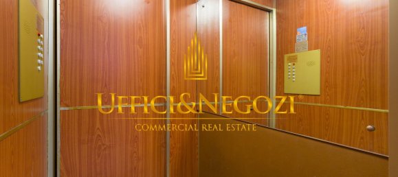 220m² Office in Milan, Italy No. 358995 36