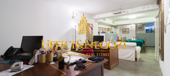 220m² Office in Milan, Italy No. 358995 16