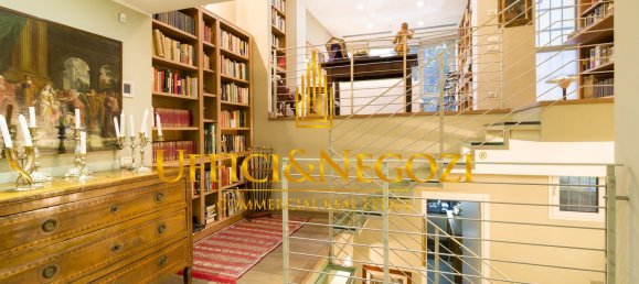 220m² Office in Milan, Italy No. 358995 14