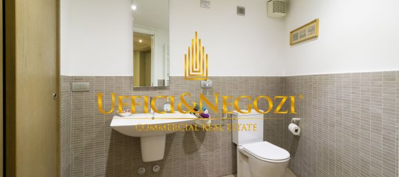 220m² Office in Milan, Italy No. 358995 34
