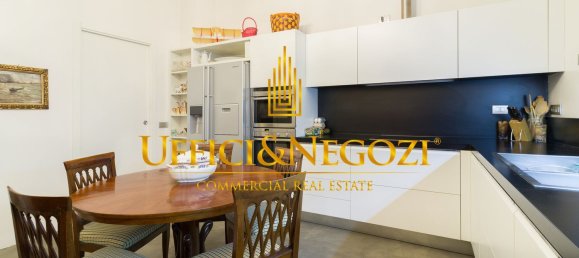 220m² Office in Milan, Italy No. 358995 24