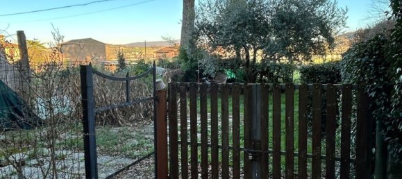 6 rooms House in Todi, Italy No. 104186 4