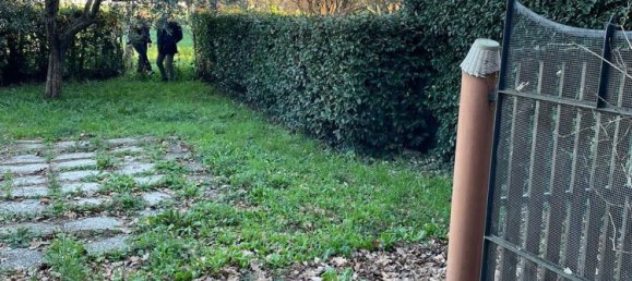 6 rooms House in Todi, Italy No. 104186 3