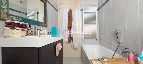 Apartamento de 3 dormitorios en Brescia, Italy No. 287356 18