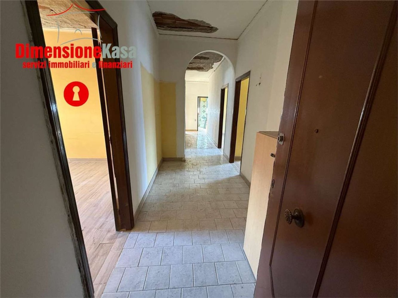 4 rooms Apartment in Nola, Italy No. 209522