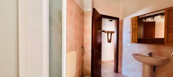 4 bedrooms Apartment in Terre del Reno, Italy No. 373242 13