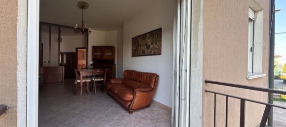 4 bedrooms Apartment in Terre del Reno, Italy No. 373242 3