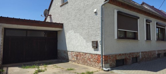 2 bedrooms House in Saxony-Anhalt, Germany No. 305839 2