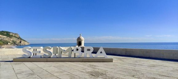 4 bedrooms Villa in Sesimbra, Portugal No. 103566 9