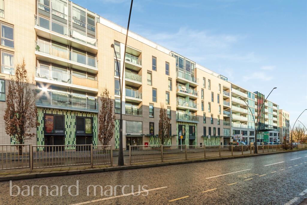 2 bedrooms Apartment in Epsom, United Kingdom No. 9734