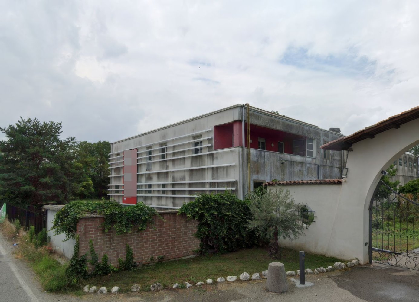  مستودع في Casale Monferrato, Italy 1885متر مربع رقم 211326