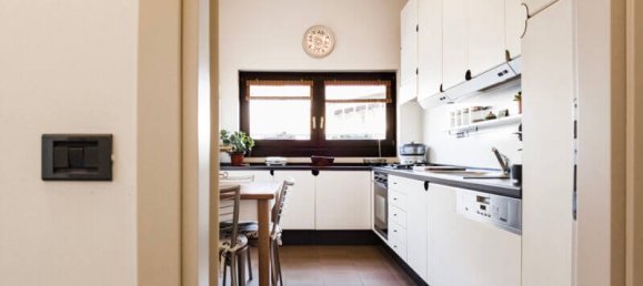 2 bedrooms Apartment in Milan, Italy No. 243881 17