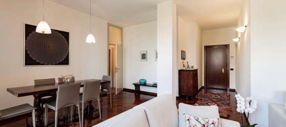 2 bedrooms Apartment in Milan, Italy No. 243881 13
