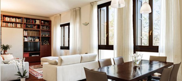 2 bedrooms Apartment in Milan, Italy No. 243881 9