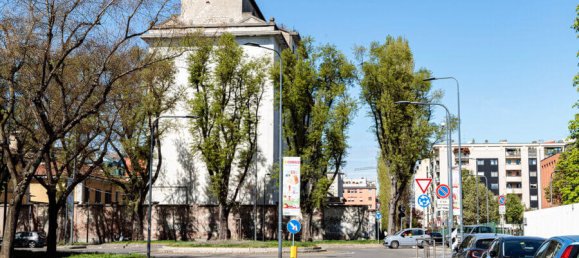 2 bedrooms Apartment in Milan, Italy No. 243881 46