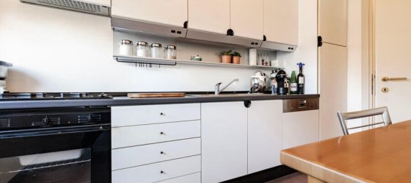 2 bedrooms Apartment in Milan, Italy No. 243881 18