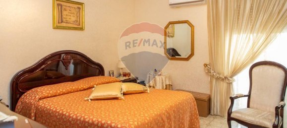 Apartamento de 2 dormitorios en Riposto, Italy No. 279762 14