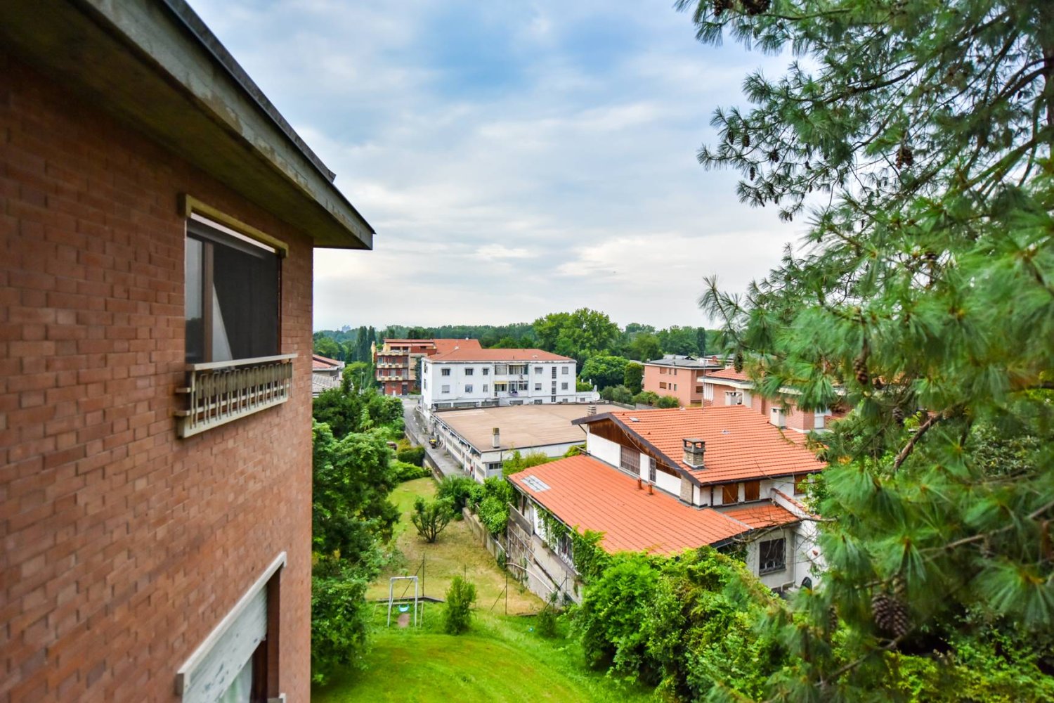 2 bedrooms Apartment in Turin, Italy No. 162661